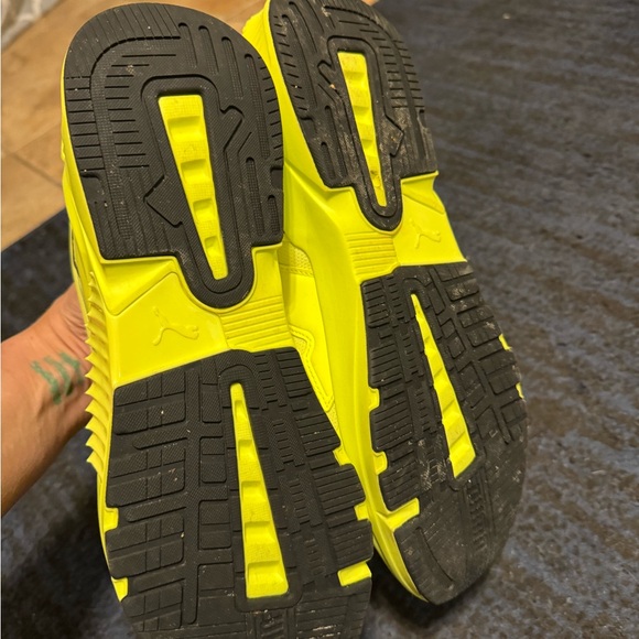 Puma Neon Yellow Sneakers - Picture 3 of 4